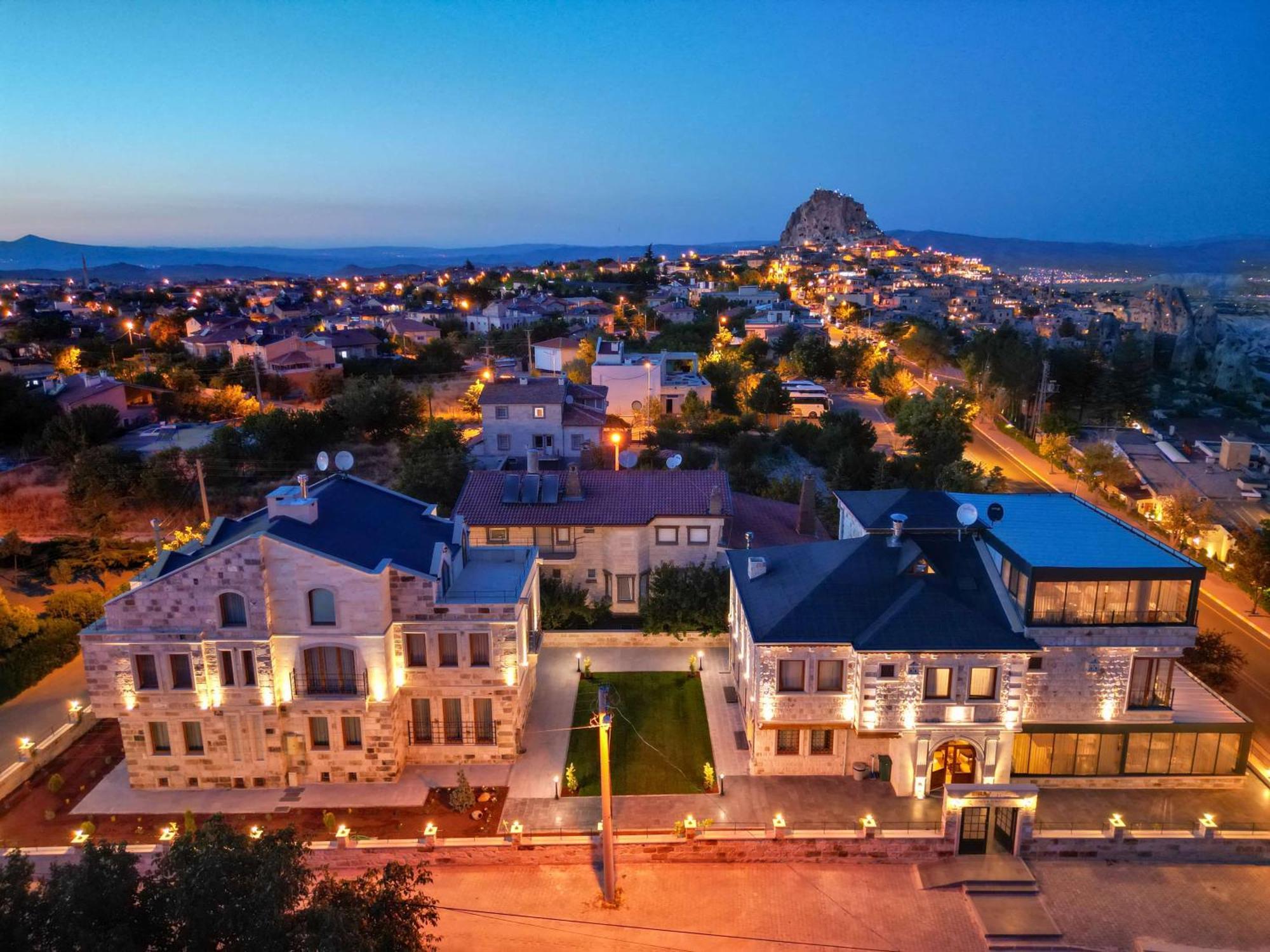 Remus Romulus Cappadocia Hotel Uchisar Exterior photo