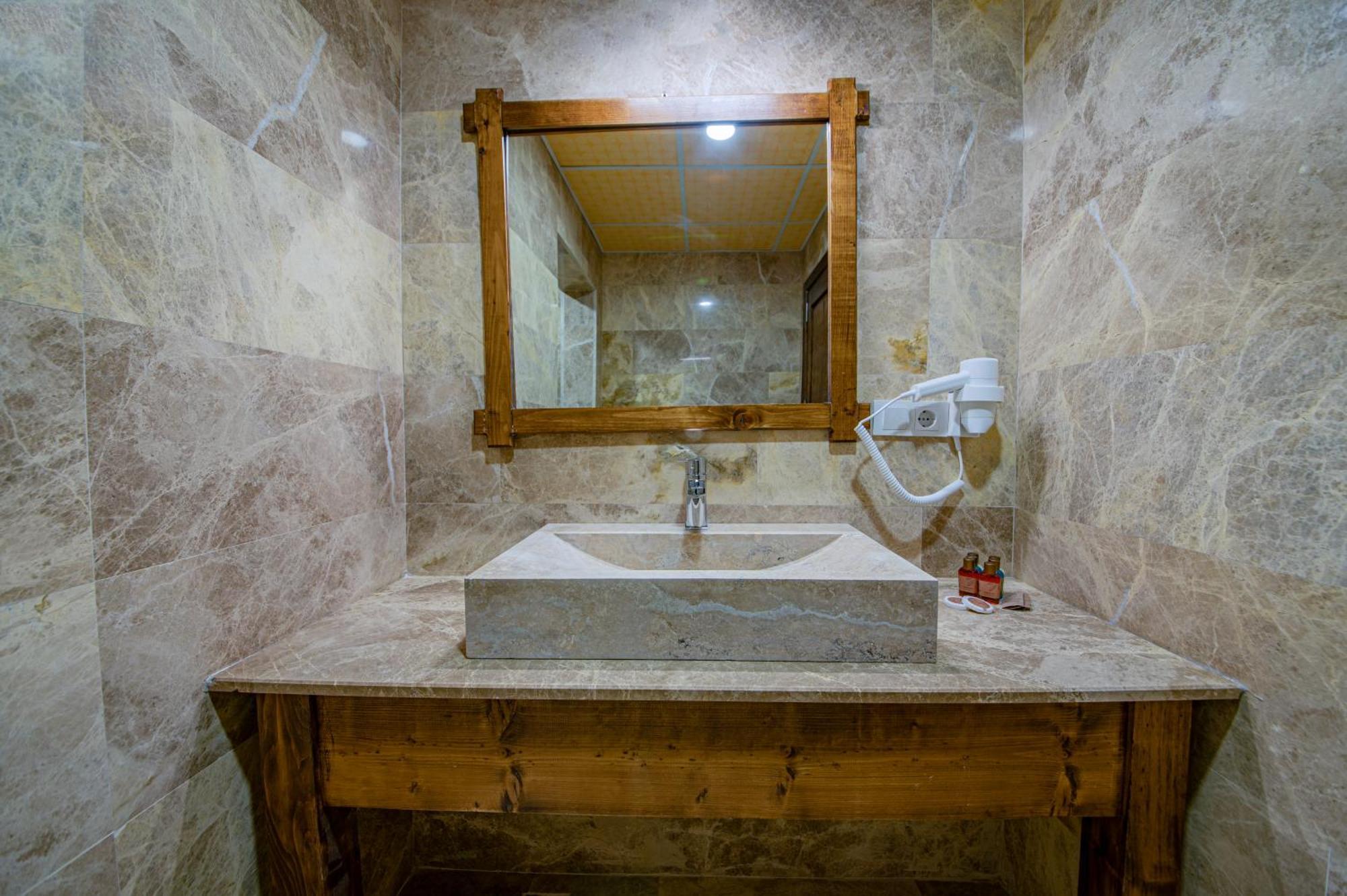 Remus Romulus Cappadocia Hotel Uchisar Exterior photo